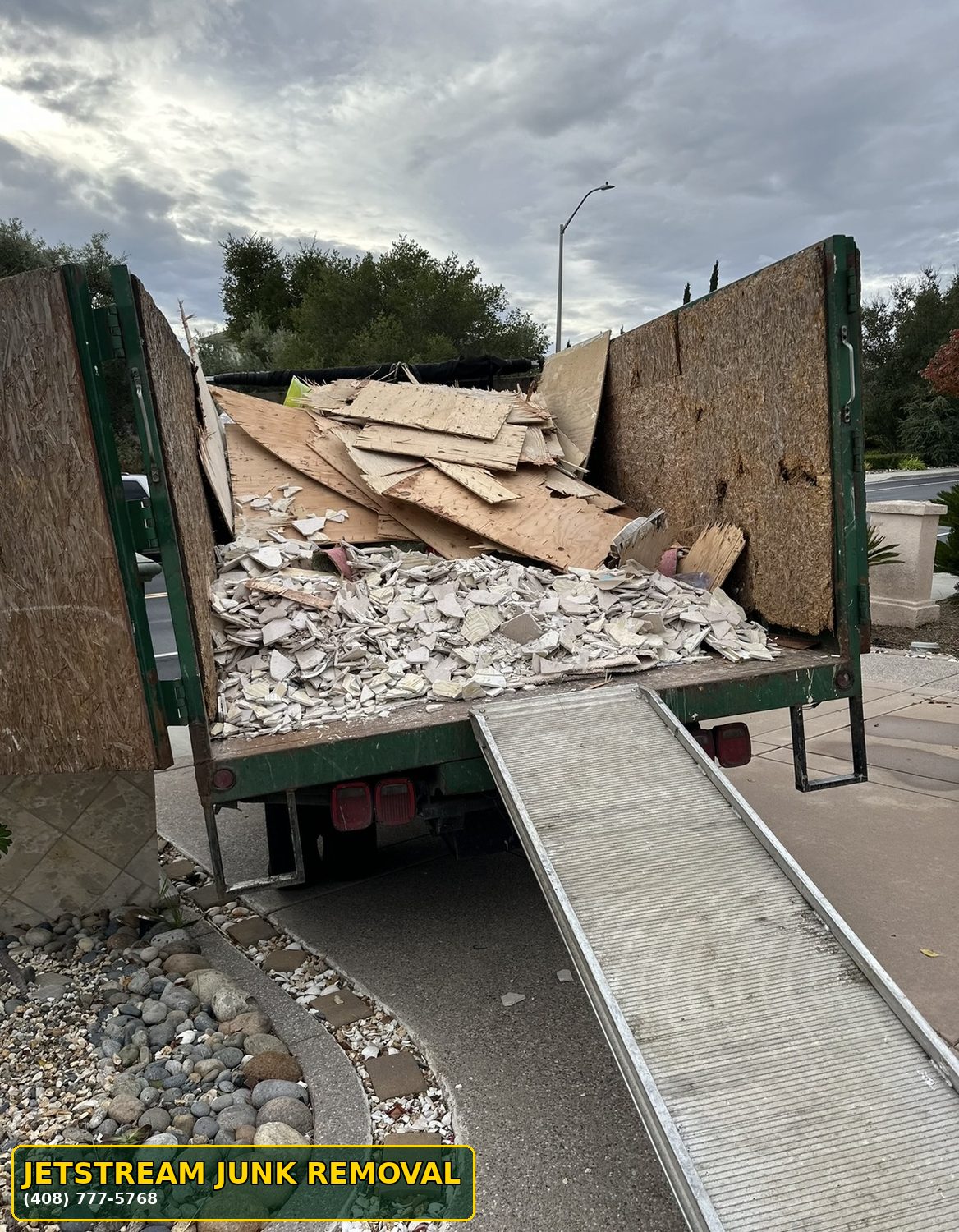 commercial junk removal and business cleanout