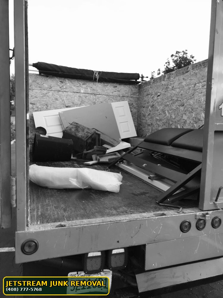 furniture removal and bulky item pickup