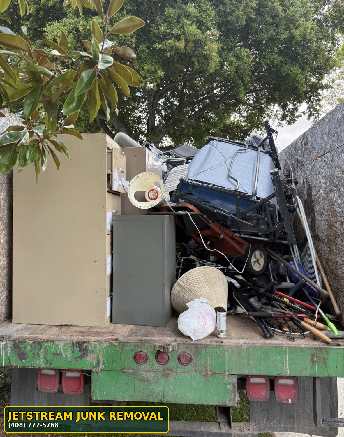 office cleanout and commercial junk removal