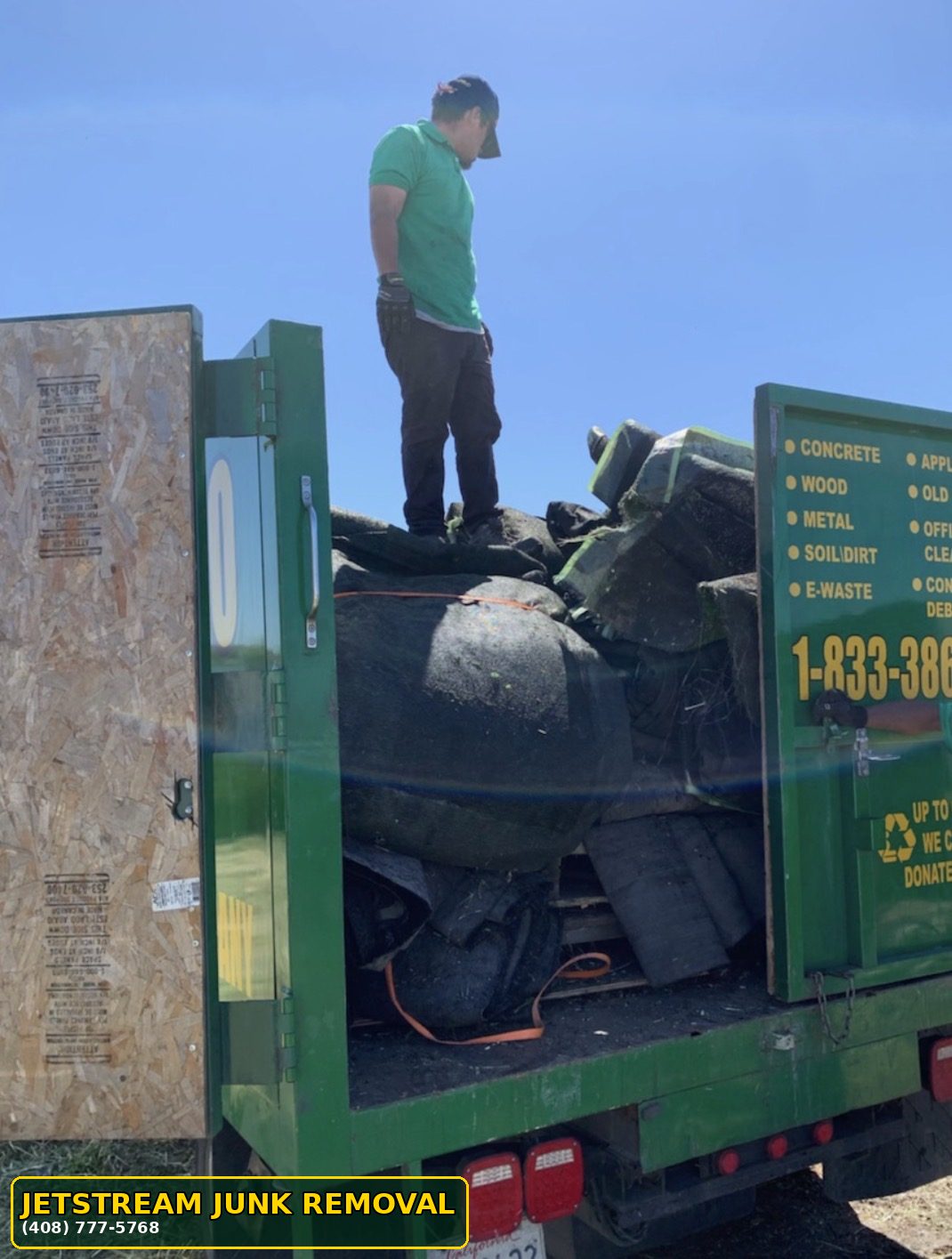 office cleanout and commercial junk removal