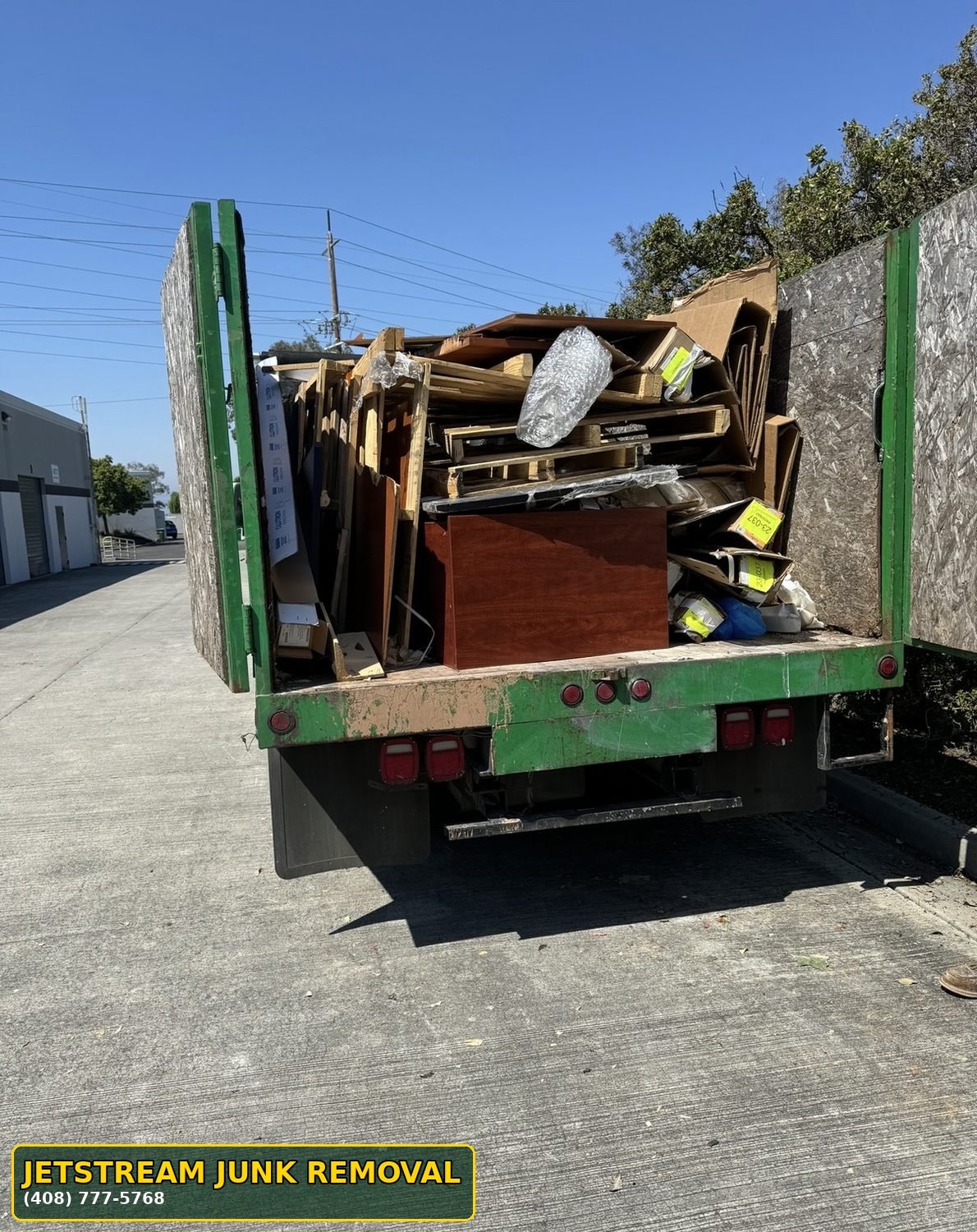 same-day junk hauling in the Bay Area